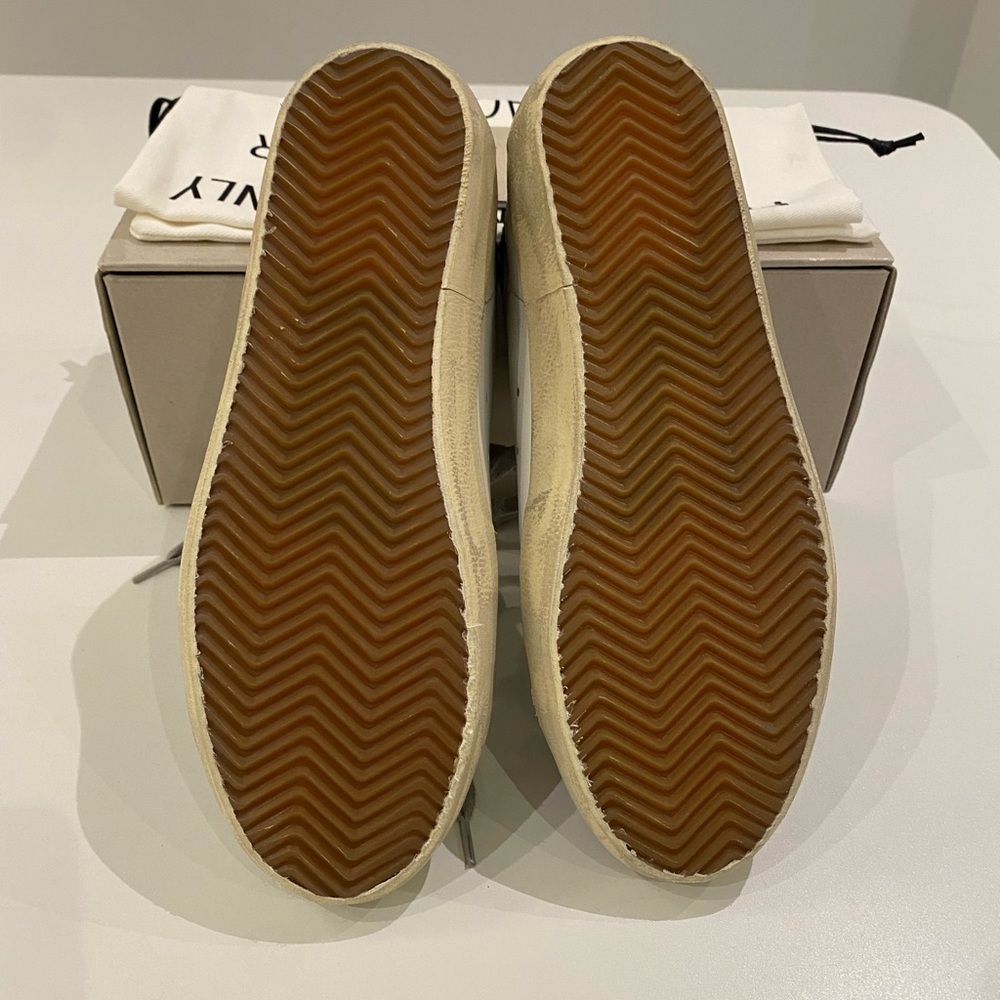 Golden Goose Superstar Sneaker in White Leather/Ice/Night Blue sz 40 New in Box - Picture 8 of 10